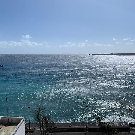 Casa Abona, Precioso Atico Con Wifi Gratis Y Vistas Increibles Al Mar Y La Montana Apartment La Sabinita Bagian luar foto